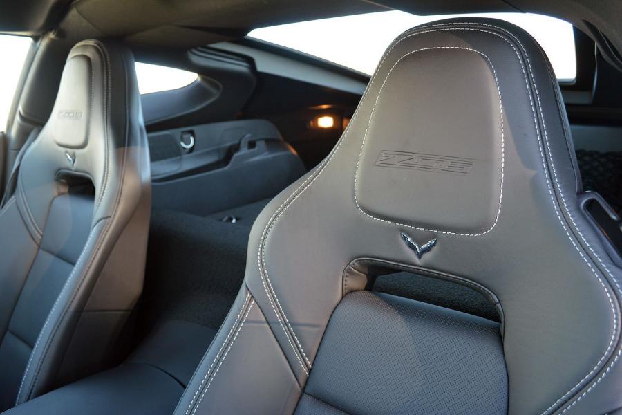  Chevrolet Corvette Z06 2015 года  (фото 35 из 85)